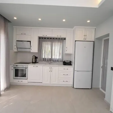 Villa Nurten Oeluedeniz'e Yakin